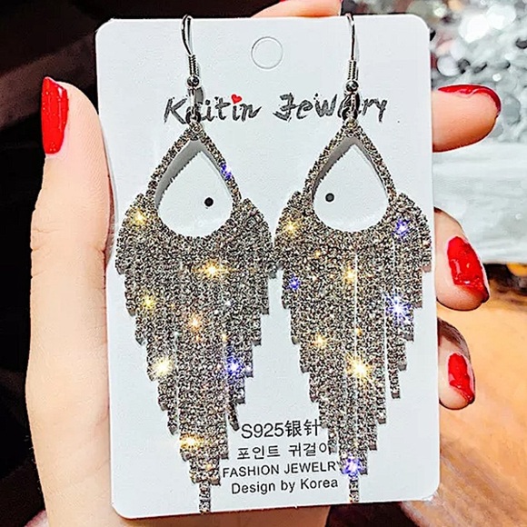 Silver Rhinestone Tassel Crystal Dangle Earrings - Picture 8 of 8